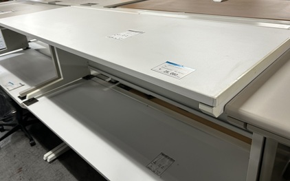 W1800平デスク　引き出し無