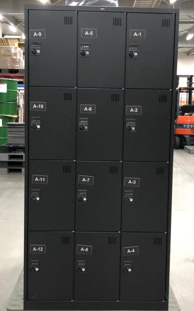 ウチダパーソナルロッカー（12人用）