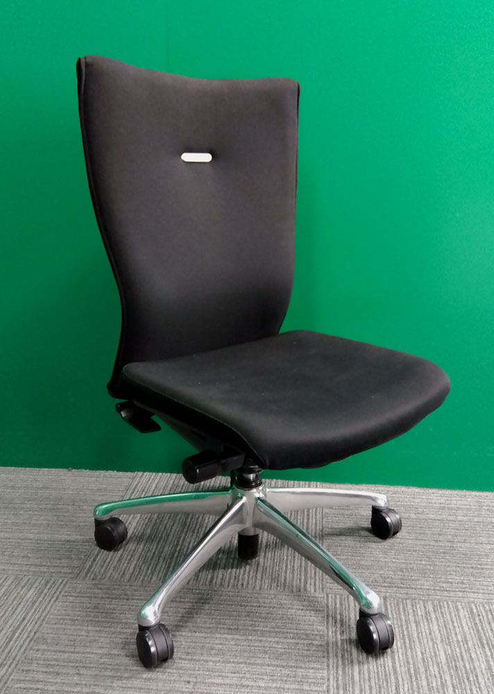 オカムラ事務チェア（フィーゴ）ハイ