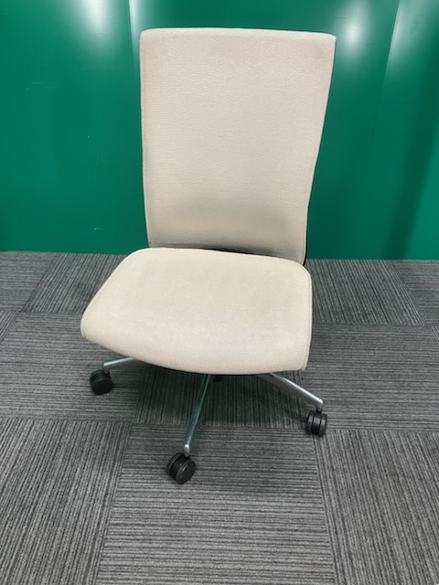 コクヨ 事務チェア プント