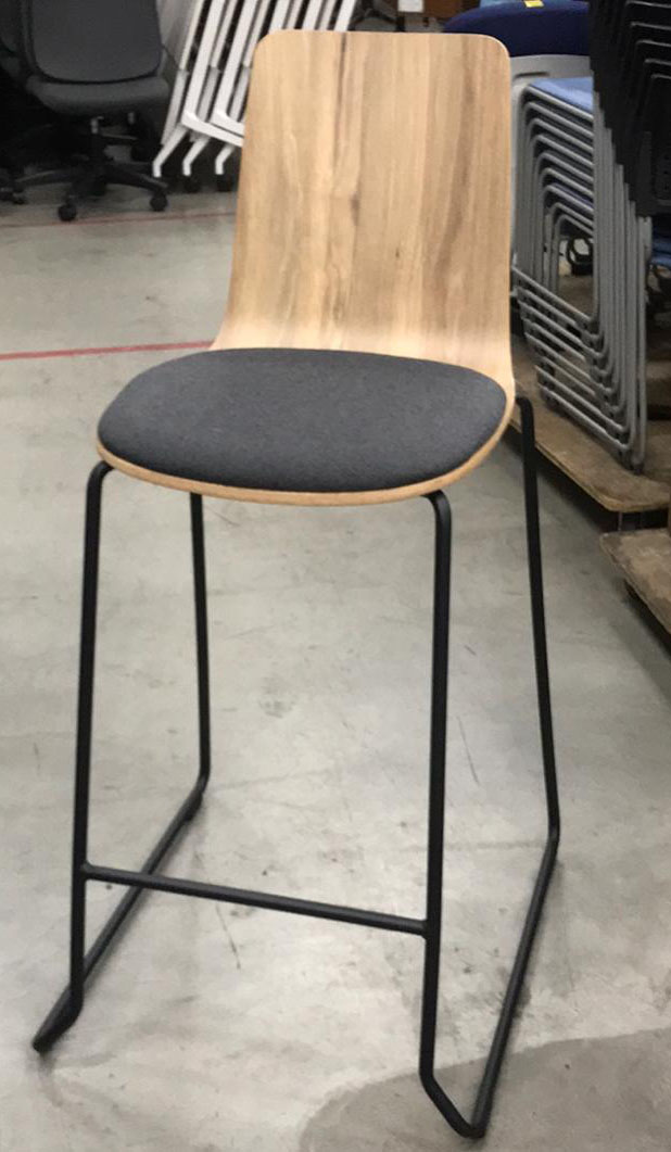 コクヨハイチェア（ミケット）