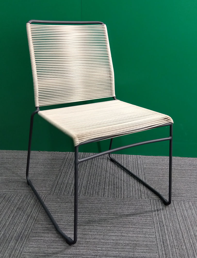 オリバーミーティングチェア