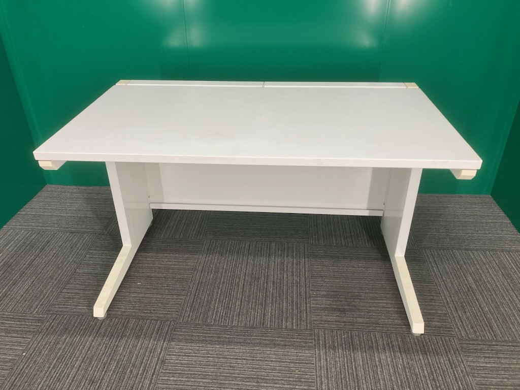 オカムラ 平デスク(引出無,黄ばみ有)