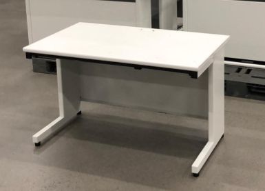 プラス 平机 フラットライン