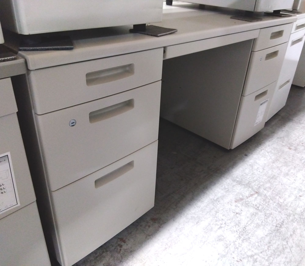 コクヨ両袖デスク（W1400BS）未使用品