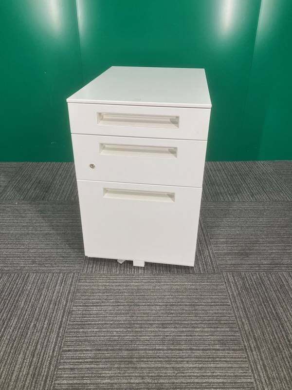 イナバ 3段インワゴン(H605)