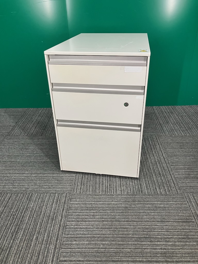 イトーキ 3段インワゴン