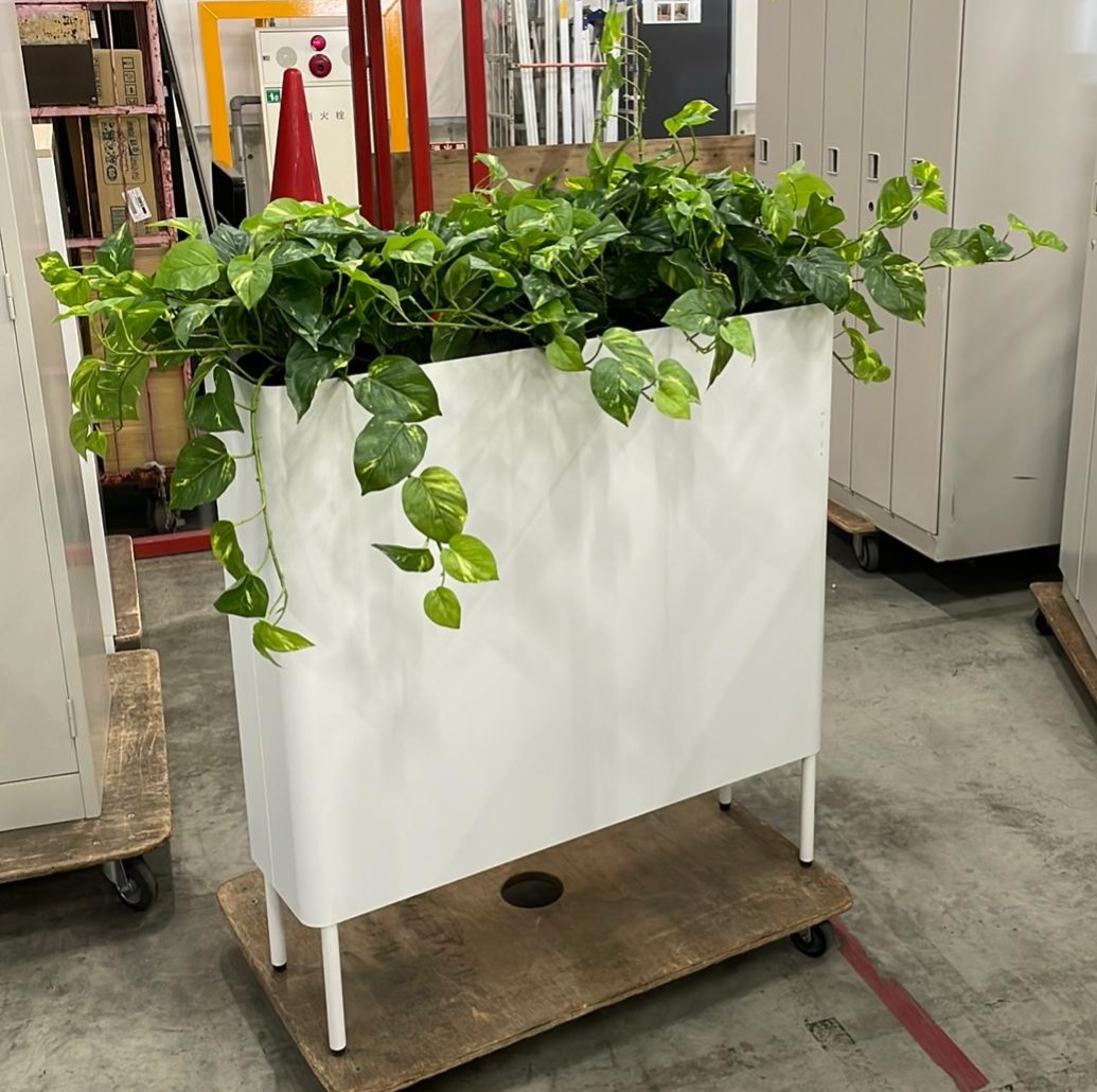 ウチダプランターボックス（植物付）