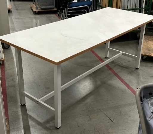 アールエフヤマカワ　作業台　1875