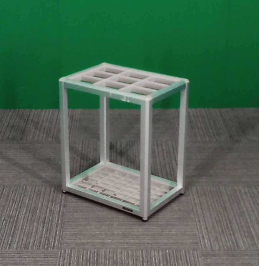 オカムラ傘立て