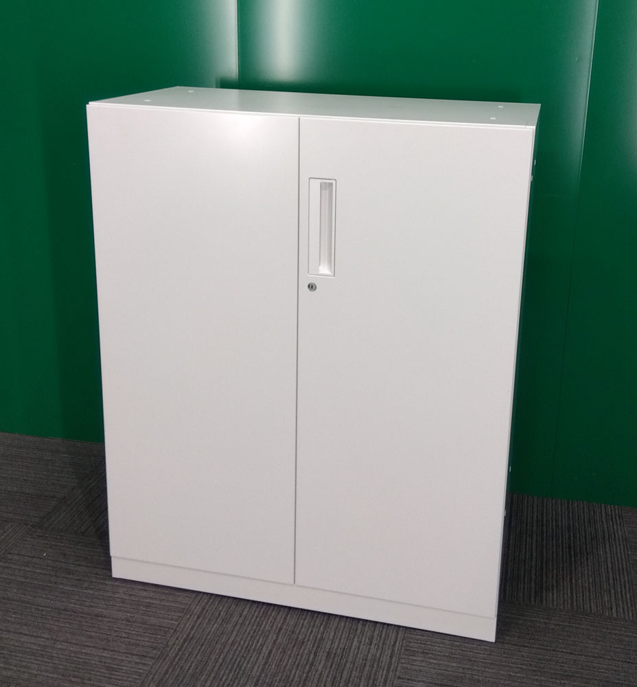 コクヨ両開き書庫