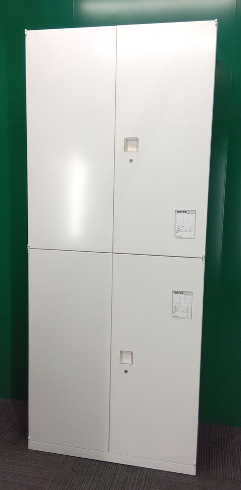 オカムラ両開き上下書庫（レクトライン）