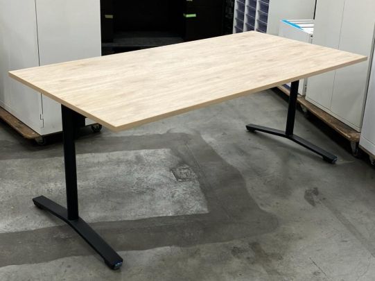 コクヨ スタックテーブル1890 ビエナ