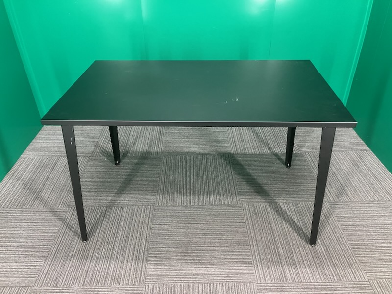 イナバ 軽量会議テーブル