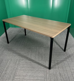 コクヨ　ミーティングテーブル　ジュート　1575